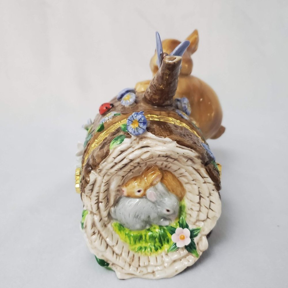 CWC Porcelain Easter Bunny Rabbit Log Hinged Trinket Box - Picture 4 of 10